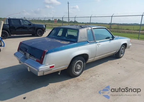 1987 Oldsmobile Cutlass Supreme Brougham из США, поврежденный, VIN 1G3GM11Y5HR312755